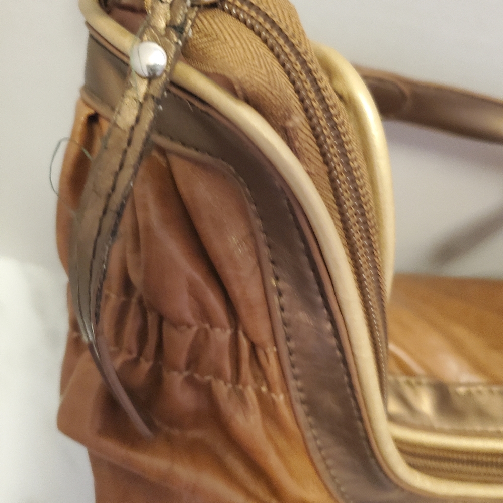 Copper Shoulderbag By Fubu The Collection - Picture 5 of 10